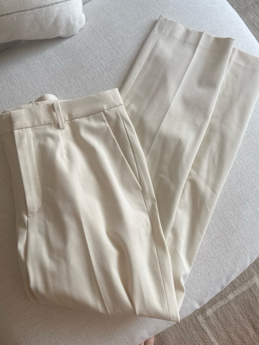 Uniqlo Cream Tailored women’s  Dress Pants